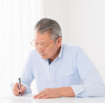 ご自身で清書して遺言を作成