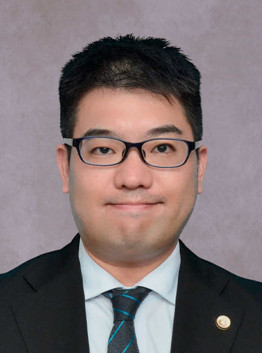 高良 倉充 弁護士